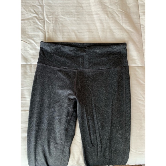 Cropped Leggings - Picture 2 of 5